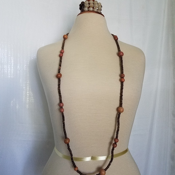 $13 Wooden Beaded Necklace with Bracelet - Picture 2 of 6